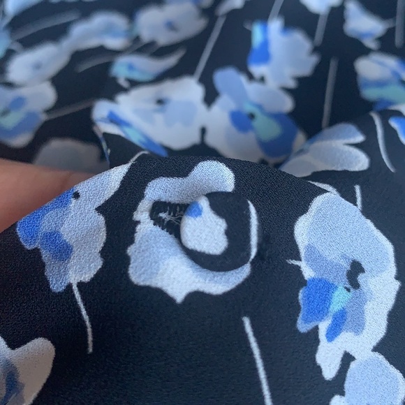 J Crew Smocked-sleeve button-up top - Picture 6 of 8